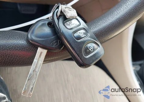 2011 Hyundai Sonata Gls z USA, uszkodzony, nr VIN 5NPEB4AC6BH106071